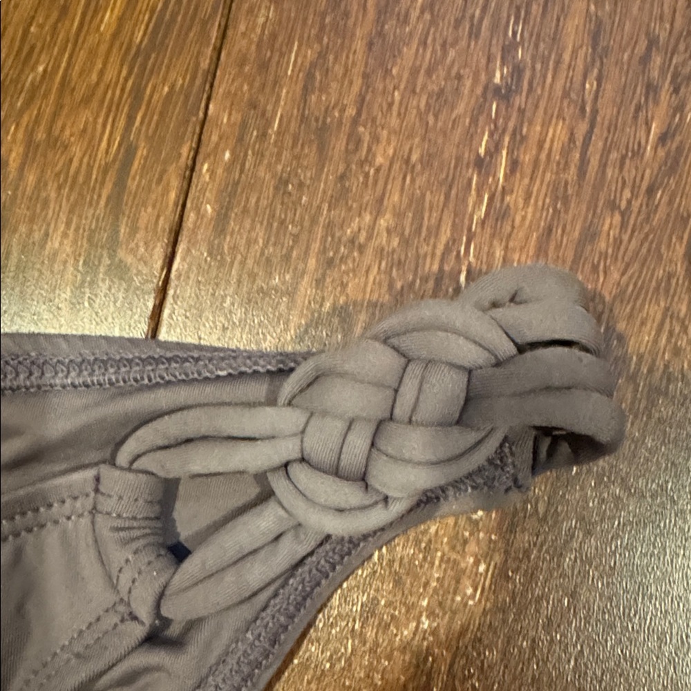 L*Space 2 piece bikini with wrap around top and braided side bottoms - Picture 5 of 12